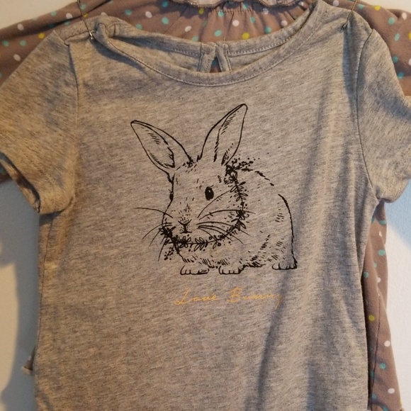 Three pieces - Picture 2 of 2